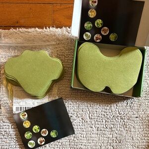 Herbal pain relief patches